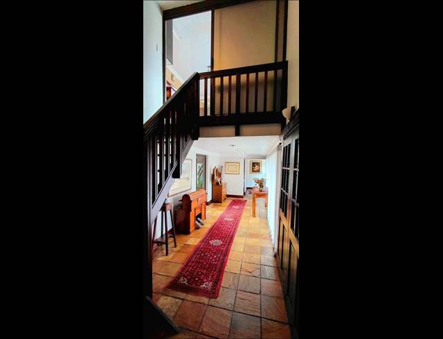 4 BEDROOM HOUSE FOR SALE IN WOODLAND HILLS